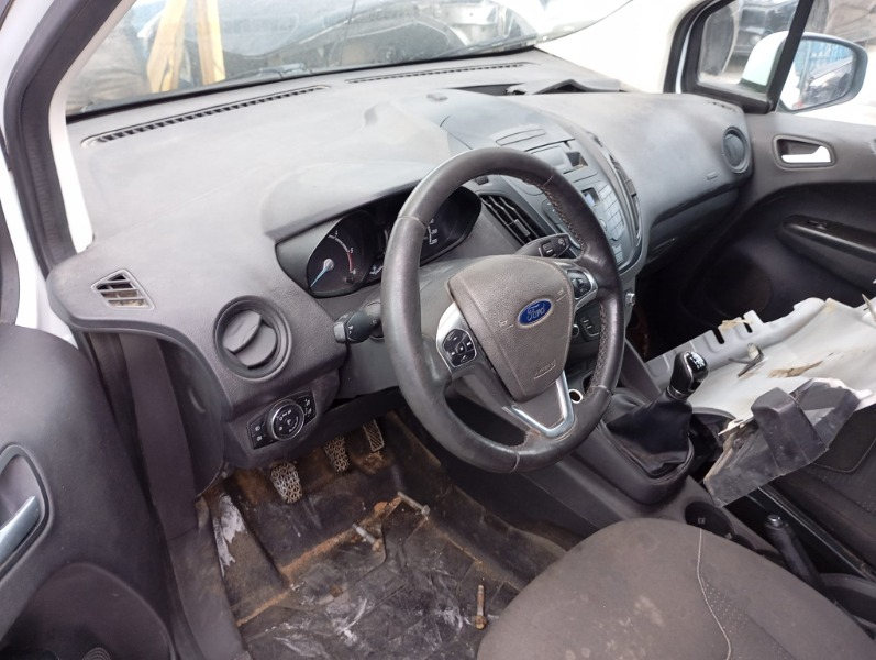 Imagen vehículo DESPIECE COMPLETO DE FORD TRANSIT COURIER 1.5TDCI CAT (75CV) DEL AÑO 2014 - Auto-Desguace Luque