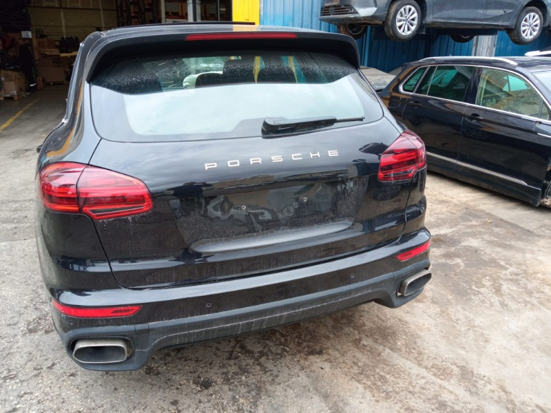 Imagen vehículo DESPIECE COMPLETO DE PORSCHE CAYENNE (TYP 92AA) 3.0 TDI CAT (262 CV) DEL AÑO 2014 - Auto-Desguace Luque