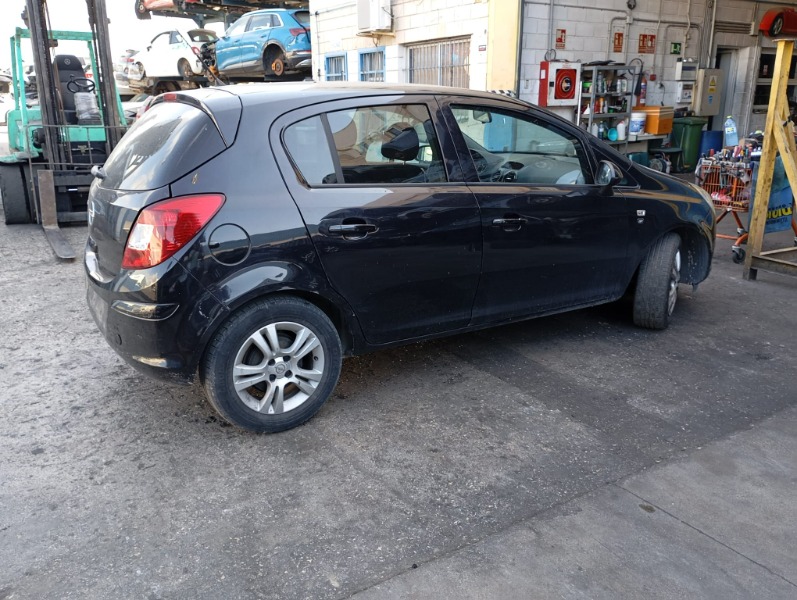 Imagen vehículo DESPIECE COMPLETO DE OPEL CORSA1.2 16V DEL AÑO 2010 - Auto-Desguace Luque