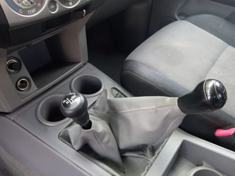 Imagen vehículo DESPIECE COMPLETO DE FORD RANGER 2.5 TDCI CAT (143 CV) DEL AÑO 2009 - Auto-Desguace Luque