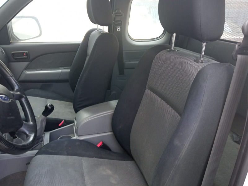 Imagen vehículo DESPIECE COMPLETO DE FORD RANGER 2.5 TDCI CAT (143 CV) DEL AÑO 2009 - Auto-Desguace Luque