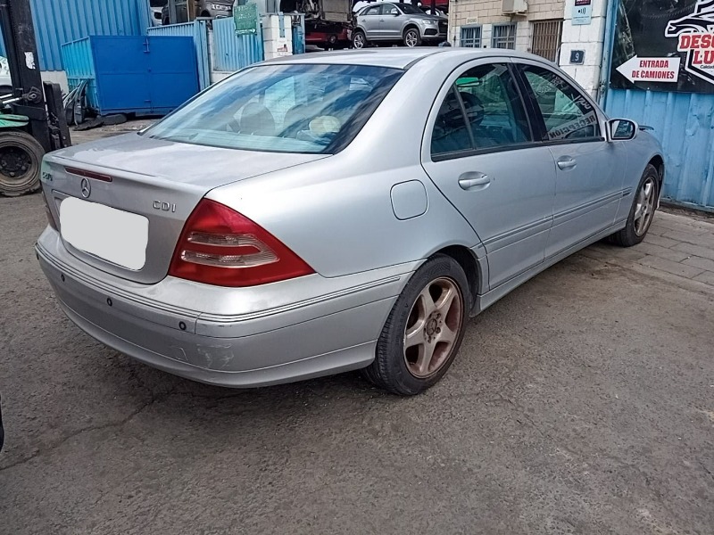 Imagen vehículo DESPIECE COMPLETO DE MERCEDES CLASE C W203 BERLINA 2.7 CDI 20V CAT (170 CV) DEL AÑO 2002 - Auto-Desguace Luque