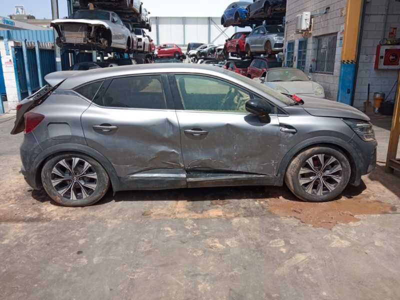 Imagen vehículo DESPIECE COMPLETO DE RENAULT CAPTUR II 1.3 TCE (140 CV) DEL AÑO 2022 - Auto-Desguace Luque
