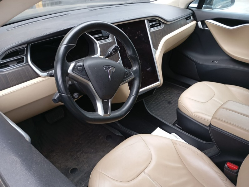Imagen vehículo DESPIECE COMPLETO DE TESLA MODEL S ELECTRICO 270KW DEL AÑO 2013 - Auto-Desguace Luque