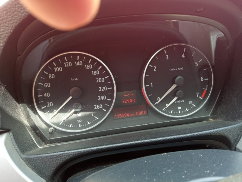 Imagen vehículo DESPIECE COMPLETO DE BMW SERIE 3 (E90) 2.0 16V CAT (150 CV) DEL AÑO 2006 - Auto-Desguace Luque
