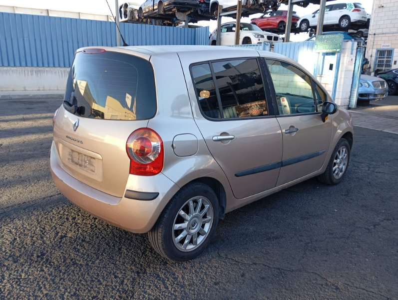 Imagen vehículo DESPIECE COMPLETO DE RENAULT MODUS 1.5DCI DEL AÑO 2004 - Auto-Desguace Luque Imagen vehículo DESPIECE COMPLETO DE RENAULT MODUS 1.5DCI DEL AÑO 2004 - Auto-Desguace Luque