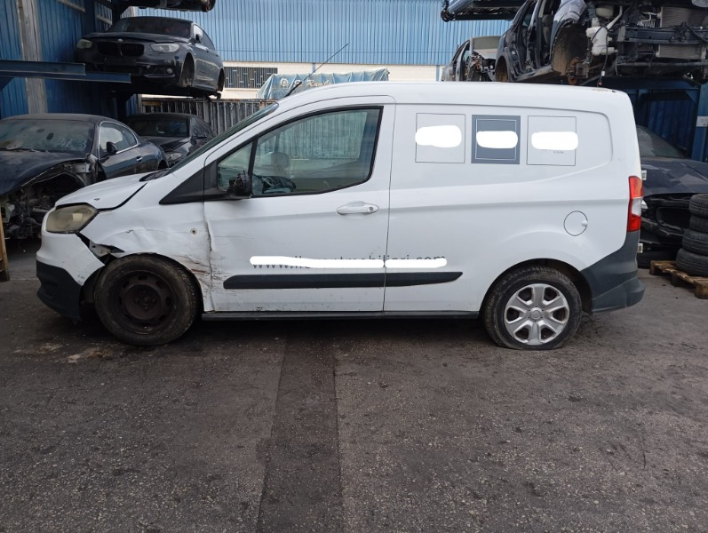 Imagen vehículo DESPIECE COMPLETO DE FORD TRANSIT COURIER 1.5TDCI CAT (75CV) DEL AÑO 2014 - Auto-Desguace Luque